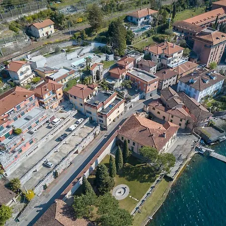 Fiumelatte Sleeps 4 Air Con Wifi T783174 Appartamento Varenna